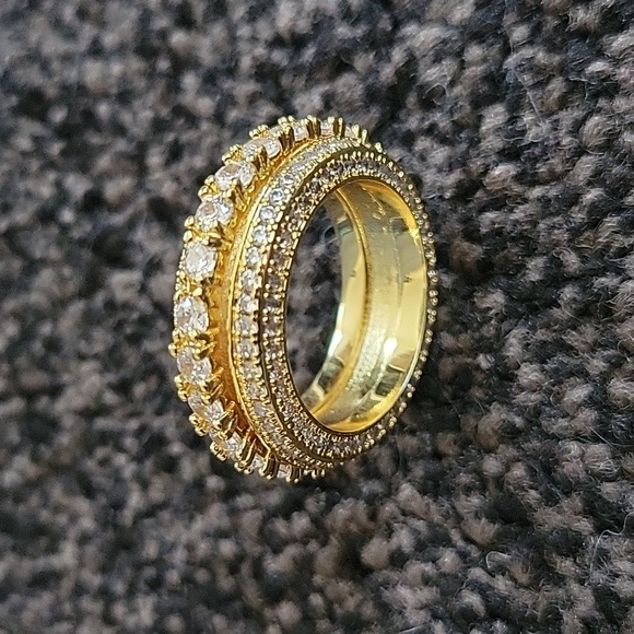 NEW Anuja Anxiety Ring - Size 10 - Picture 1 of 5